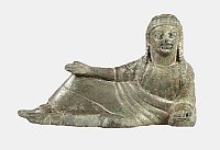 Liegender Zecher - archaische Bronzefigur